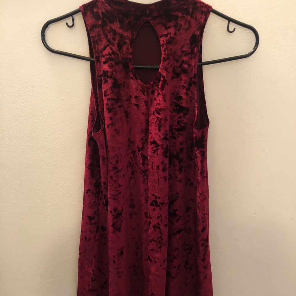 Cute dark red dress. Perfect for parties